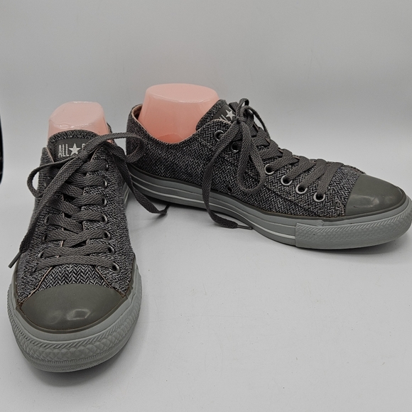 Converse All Star Chuck Taylor shoes size 9 in mens / 11 in womens - Picture 2 of 16